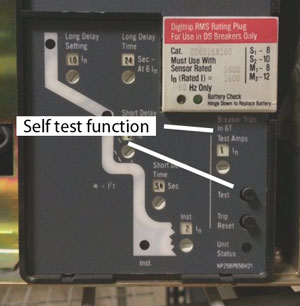 Solid state trip unit self test function